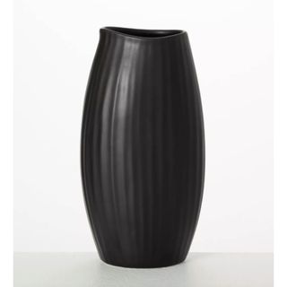 black vase