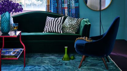 Love the color pallet. Fabulous blues, teals and purples from