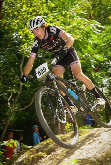 Cameron Dodge (Scott) riding in the top five on lap two