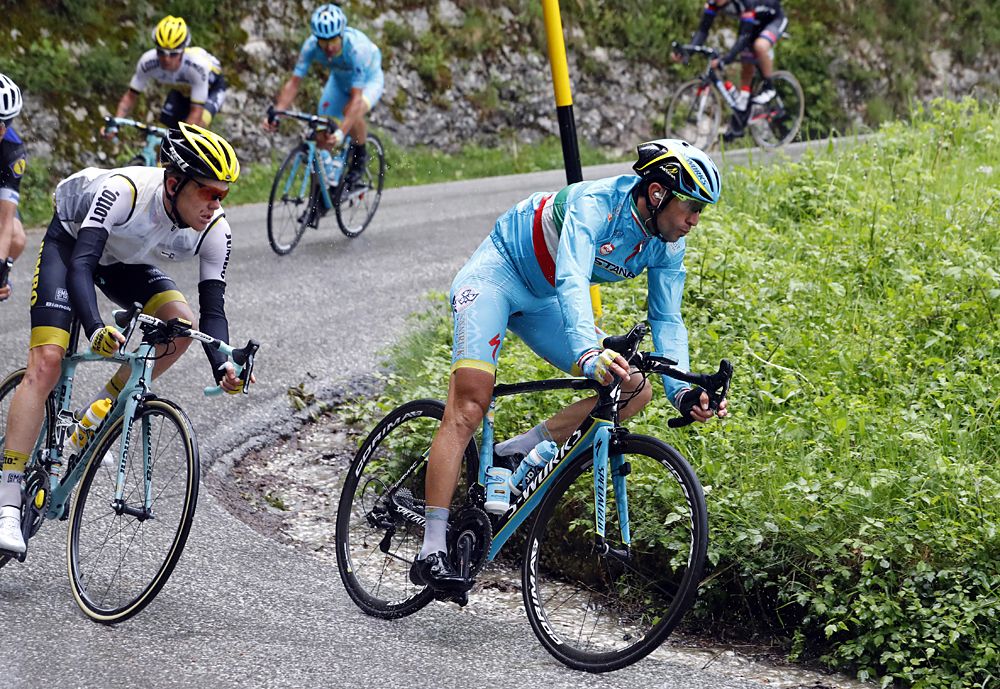 Italian champion Vincenzo Nibali (Astana) takes a downhill corner