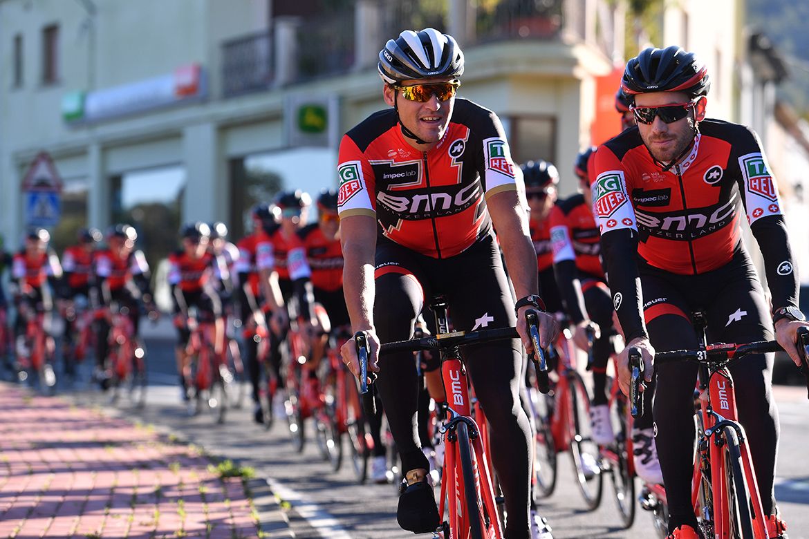 The BMC Racing team trains in Spain