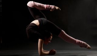 flexible-woman-110112-02