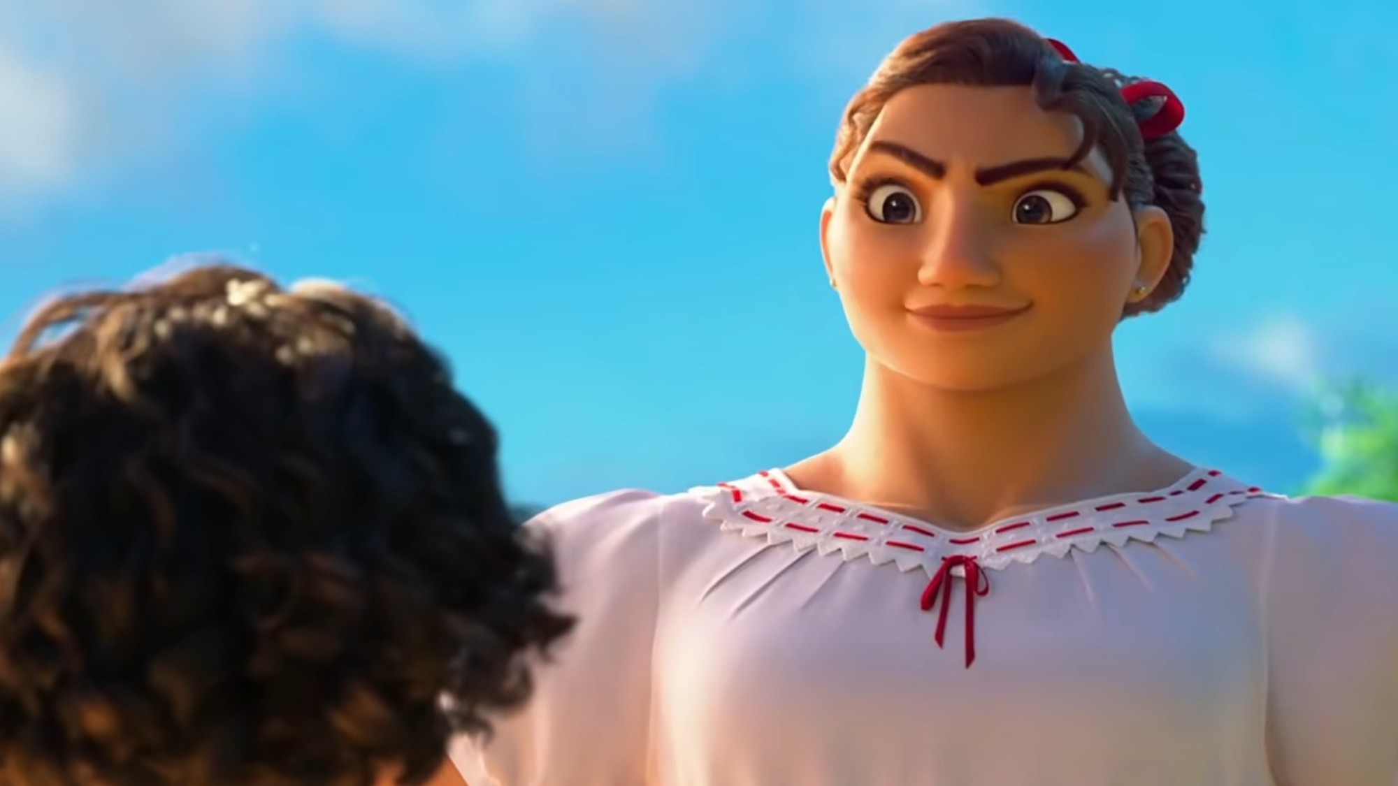 A bulky Luisa in Encanto