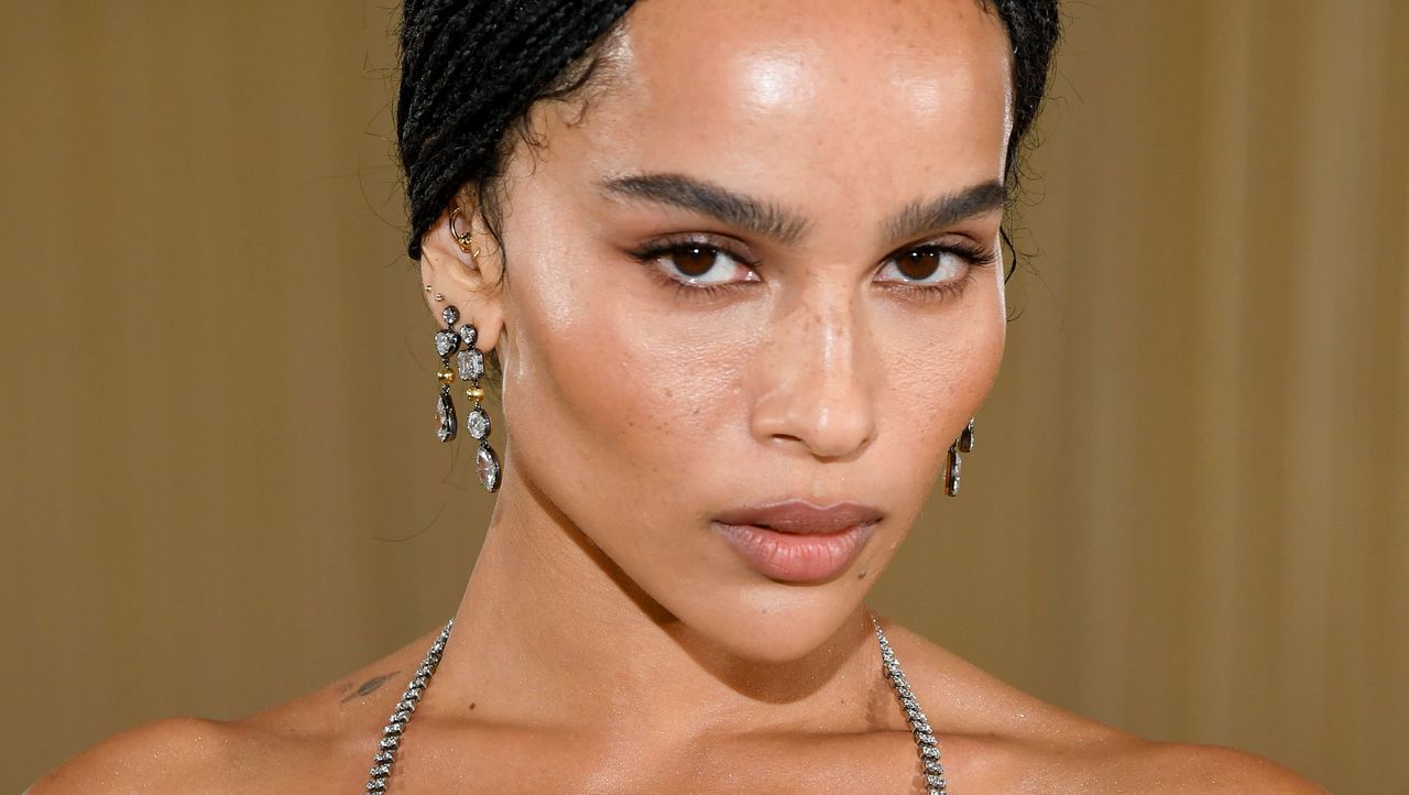 new york, new york september 13 zoë kravitz attends the 2021 met gala celebrating in america a lexicon of fashion at metropolitan museum of art on september 13, 2021 in new york city photo by kevin mazurmg21getty images for the met museumvogue