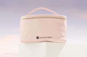 glossybox summer essentials kit