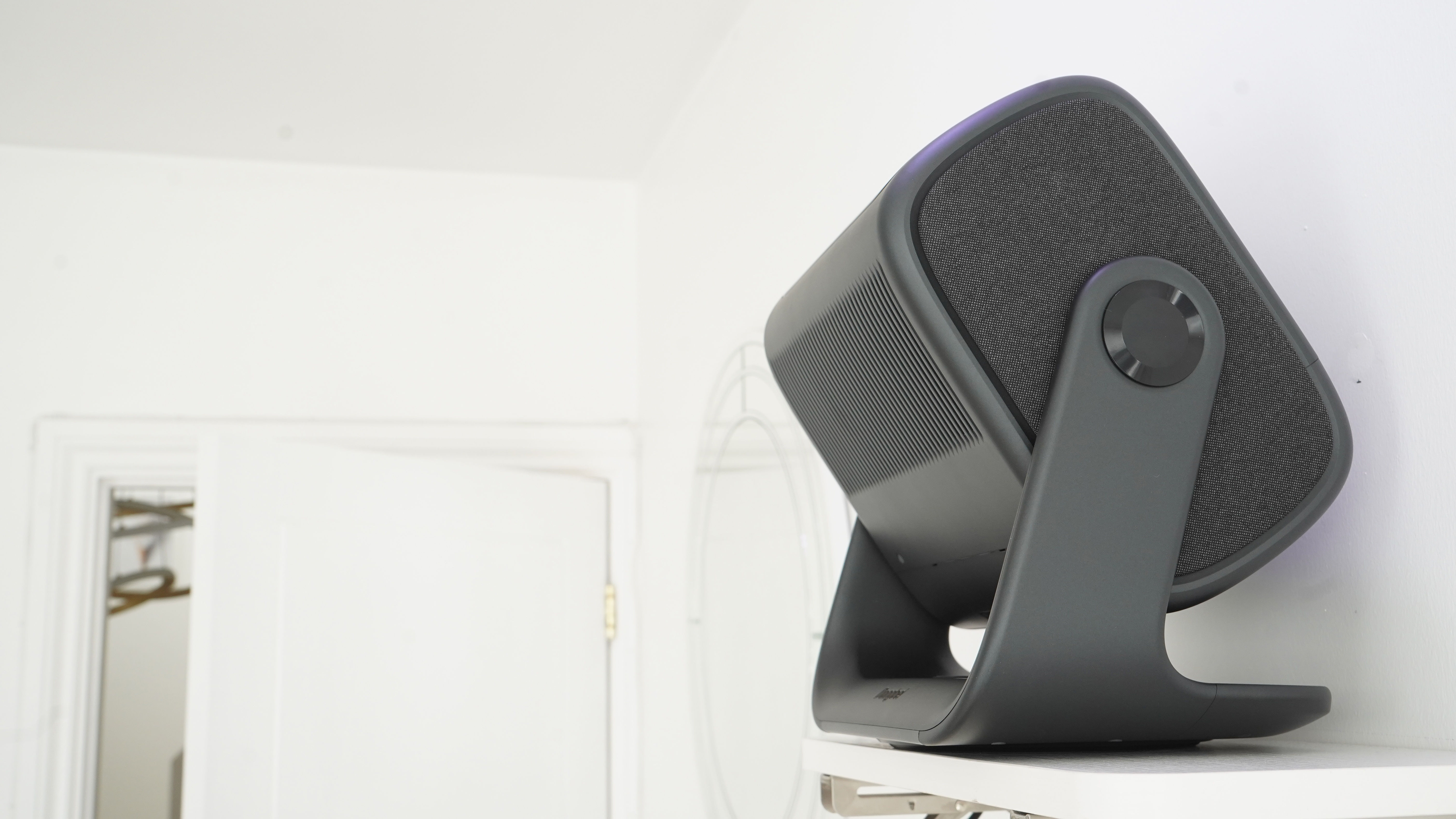 Dangbei MP1 Max projector