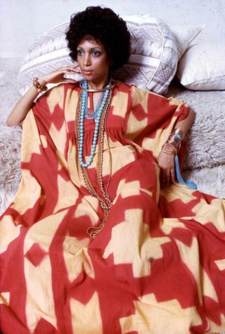70s trends caftans