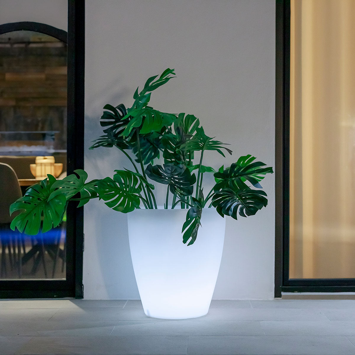 Violeta 40 Round Flowerpot With Light