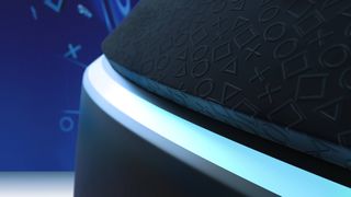 PSVR 2, PlayStation-detaljer i plast