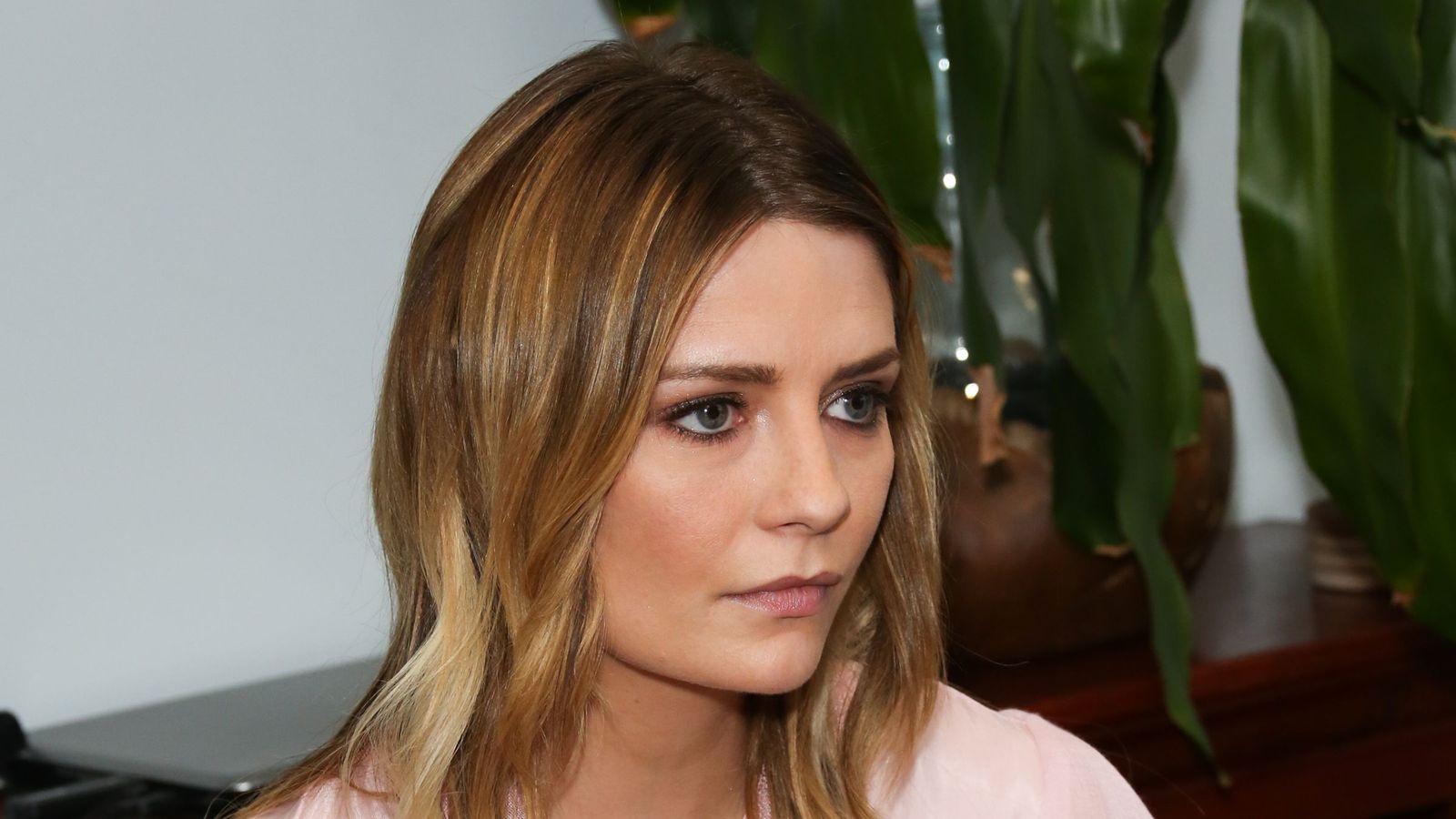 Watch Mischa Barton On Dr Phil Mischa Barton Talks About Her Sex