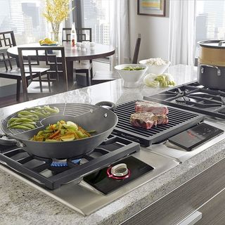 modular cooktop features a powerful electric griddle