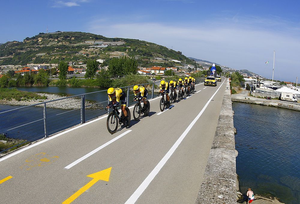 The LottoNL-Jumbo in the stage 1 TTT