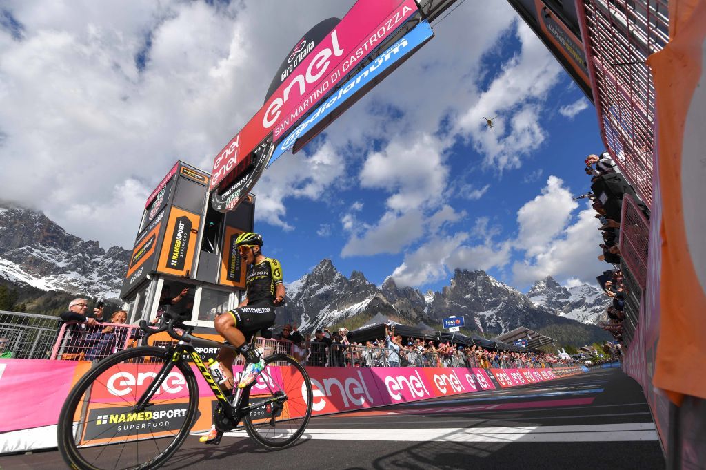 Chaves takes the win in San Martino di Castrozza