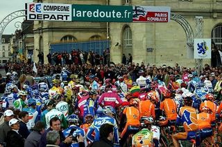 In 2005, team MrBookmaker.com still participated in Paris-Roubaix, but with French companies Francaise des Jeux and PMU taking legal steps, the situation has changed