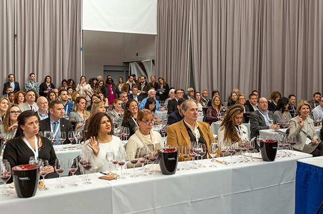 Decanter_Pinot_Noir_Masterclass-7.jpg