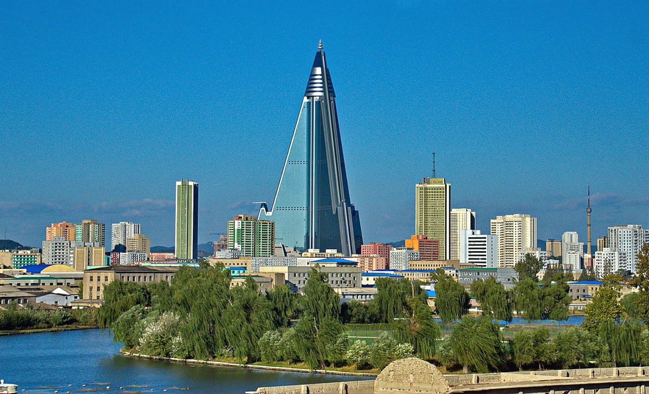 Ryugyong Hotel, Pyongyang