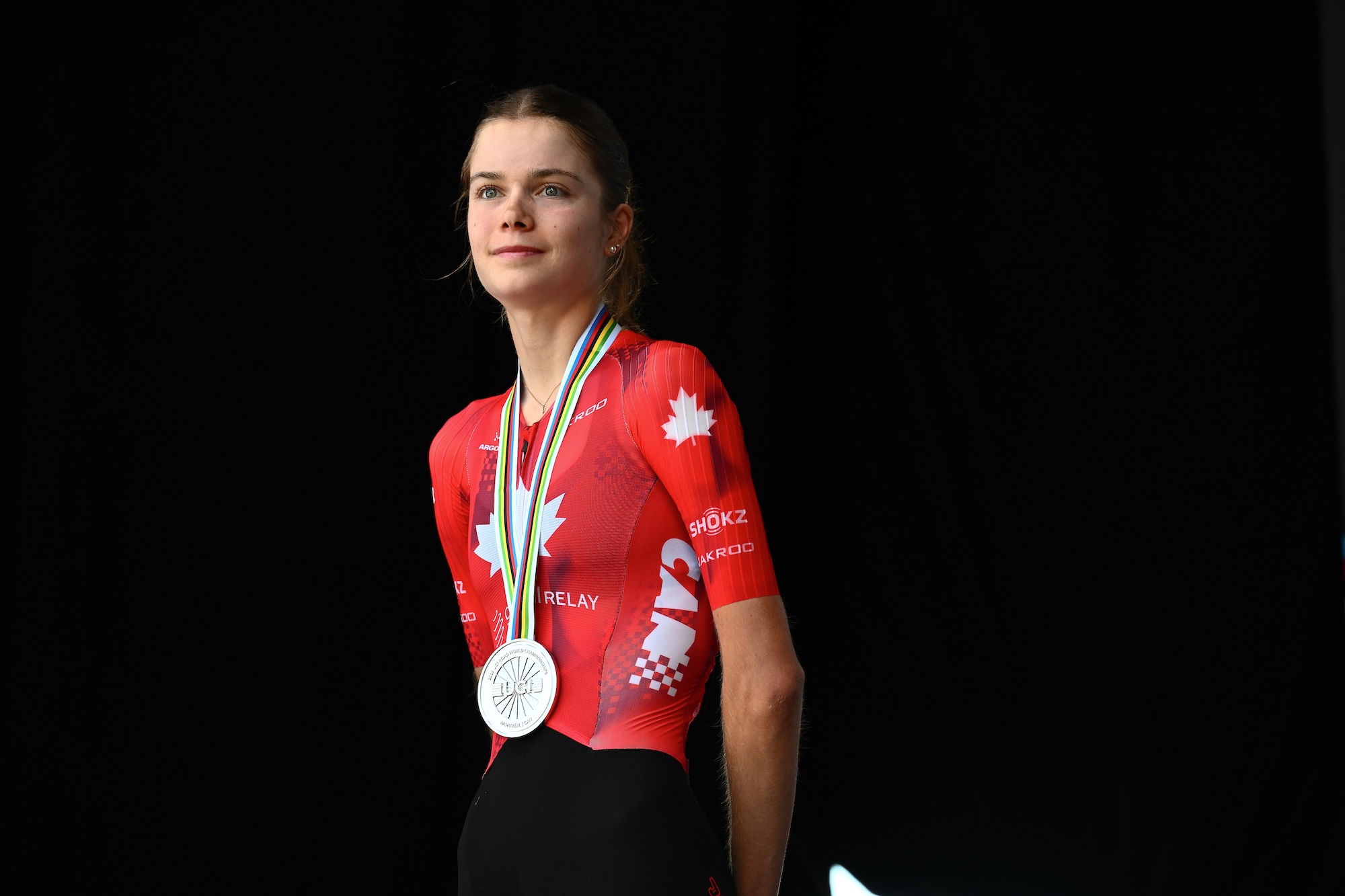 Isabella Holmgren wins the silver medal in the women's U23 road race at Montr&eacute;al Road worlds