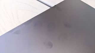 Asus Zenbook 14 OLED fingerprint smudges.