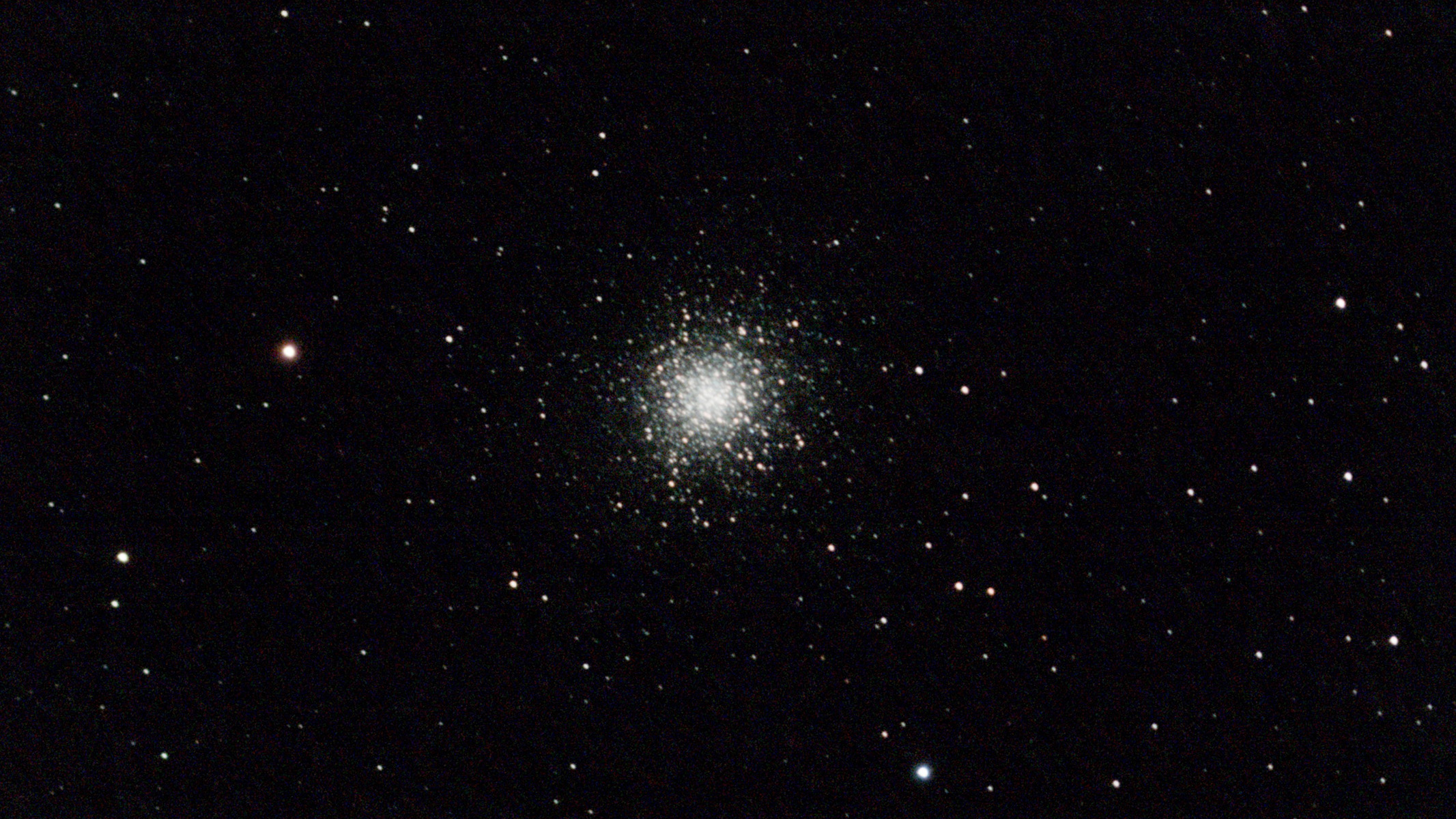 Image of the Hercules star cluster taken with Vaonis Stellina