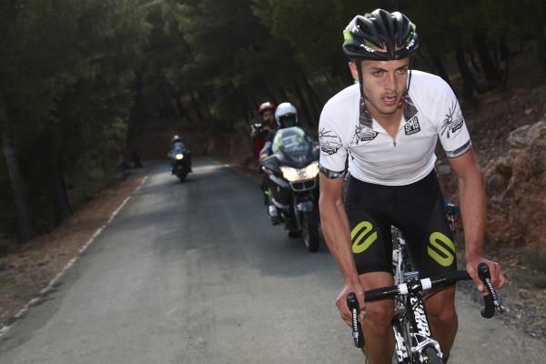 Jonathan Tiernan-Locke (Endura Racing) on the attack