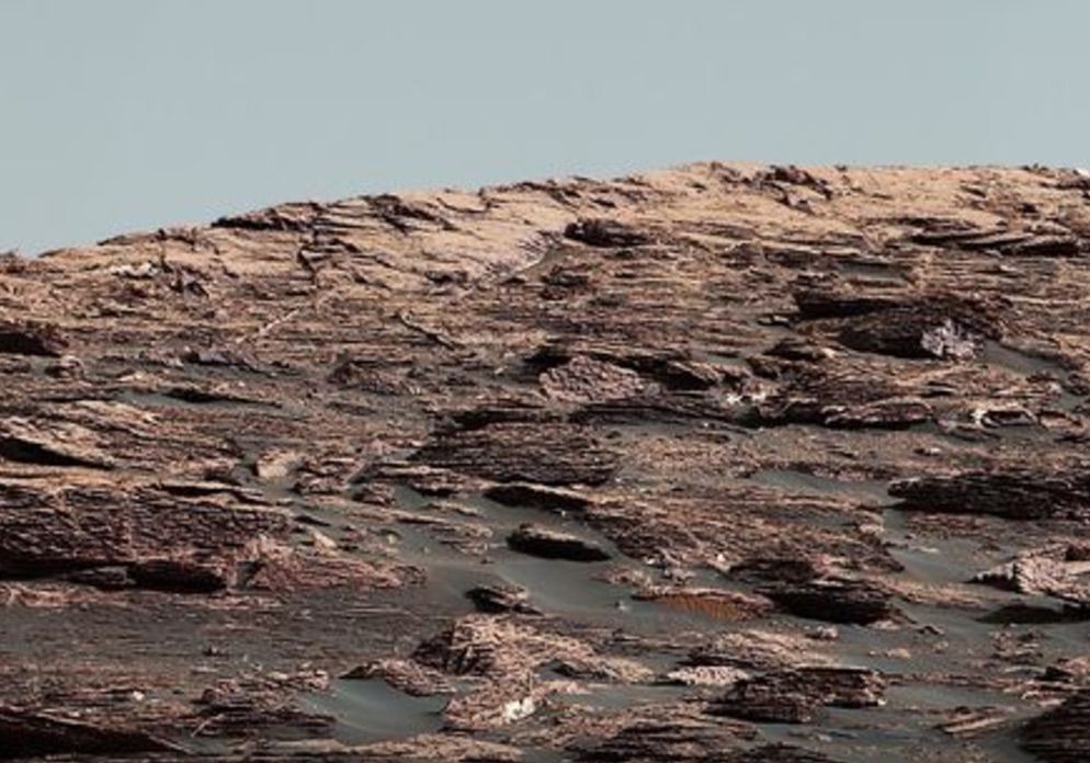 Curiosity Rover Climbing Steep Martian Ridge (Photos) | Space