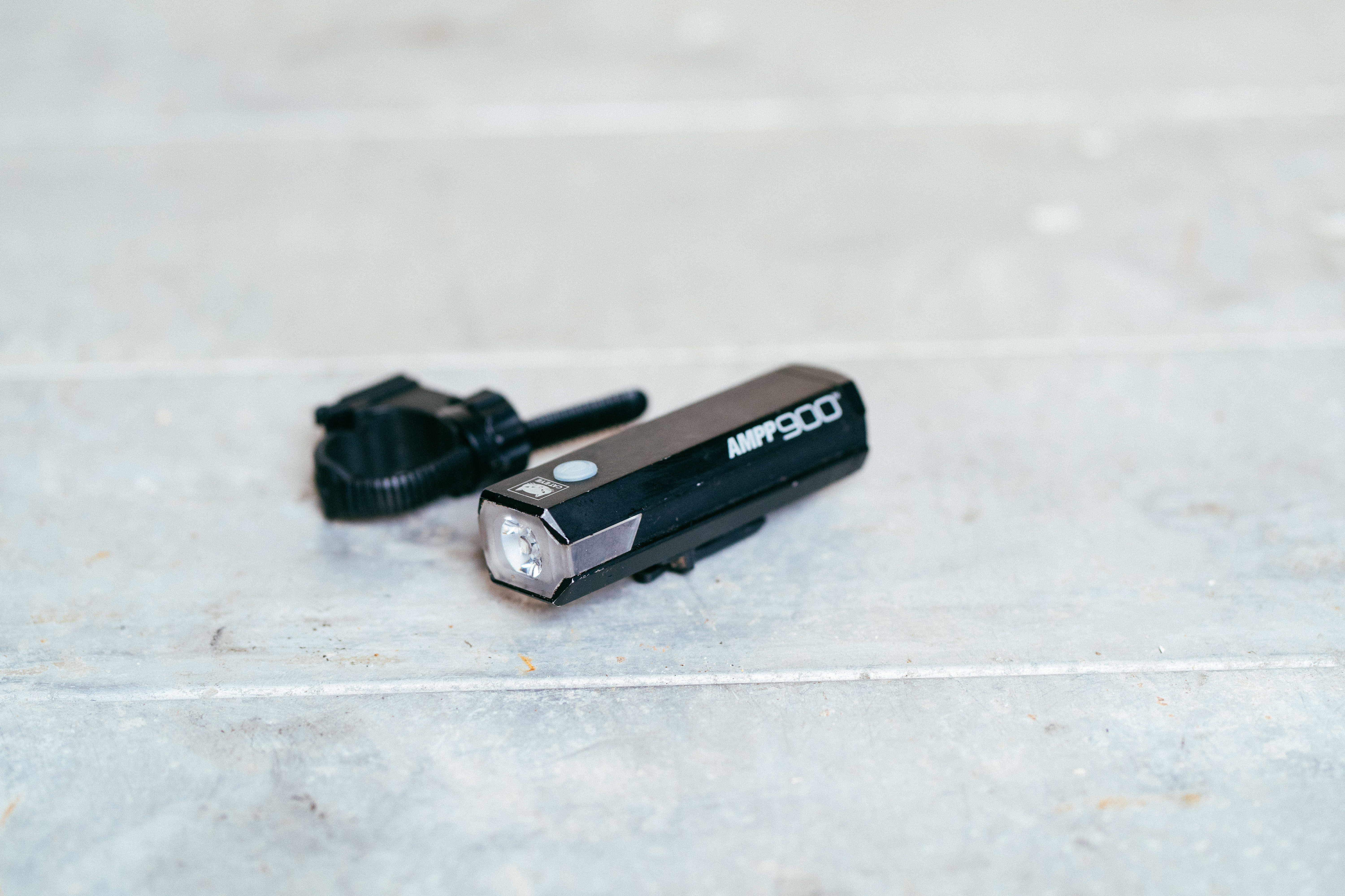 Cateye AMPP900 bike lights