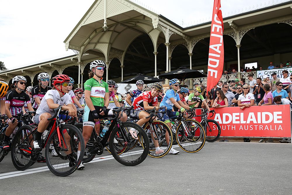 The women line up for the final stage of the Santos Women's Tour