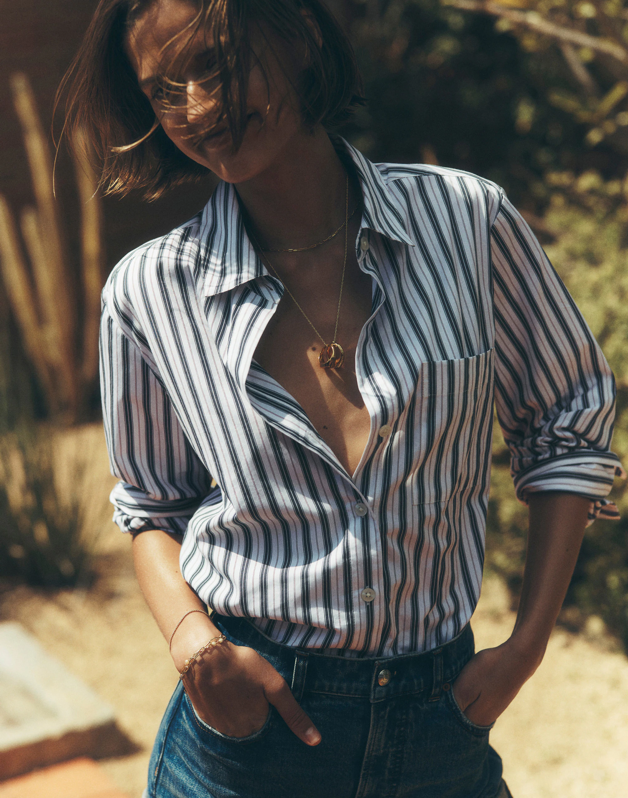 Poplin Easy Y-Neck Button-Up Shirt