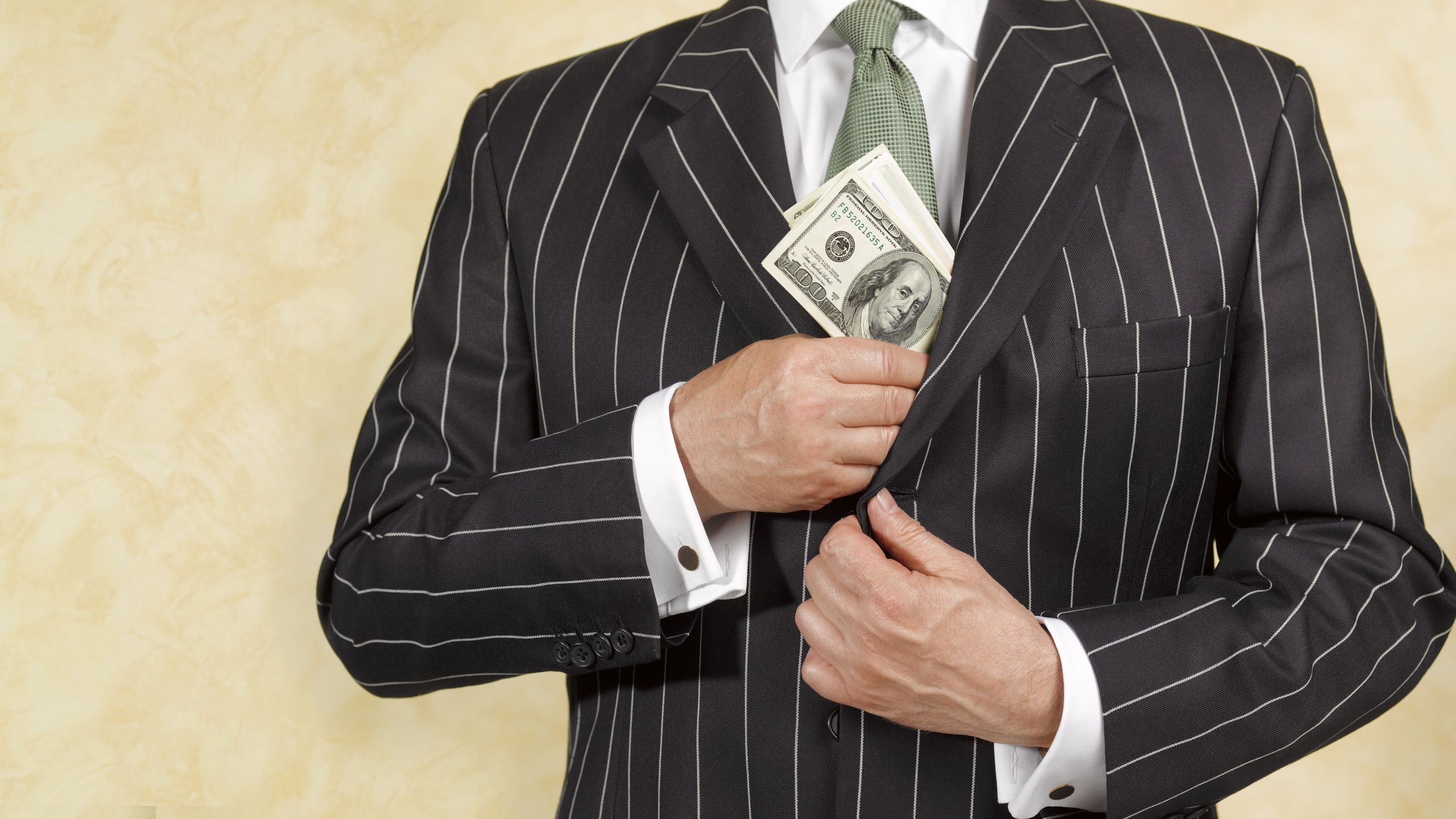 Deadbeat Lawyer Trying to Rip Off Doctor Gets Busted | Kiplinger