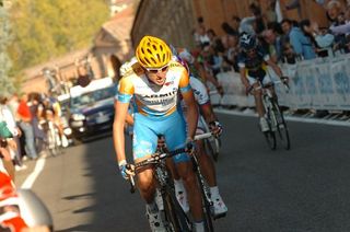 Dan Martin forces a selection in the Giro dell'Emilia