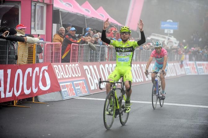Mauro Santambrogio wins the stage