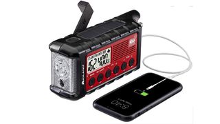 Midland ER310 Emergency Crank Radio review
