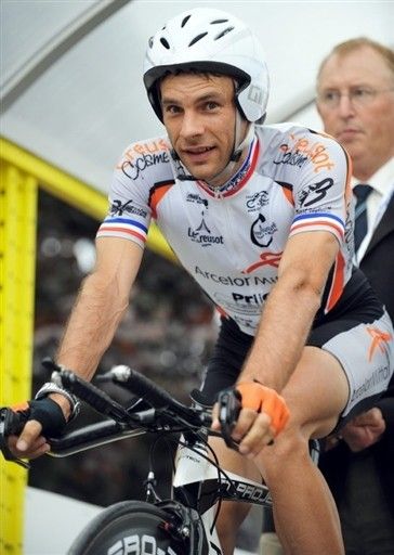 Jean-Christophe about to set out on his championship ride.