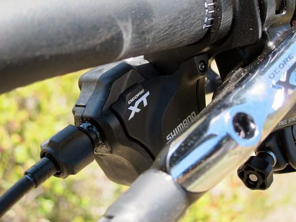 Optical gear indicators are removable on the new Shimano Deore XT shifters, which will be offered in both separate and integrated versions depending on your preferences. Either way, just a flick of a switch is required to convert the left-hand shifter for use on two-ring or three-ring drivetrains.