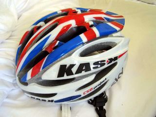 gerant thomas, british national champion, jersey, helmet, tour de france 2010