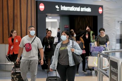Passengers land in New Zealand amid coronavirus outbreak