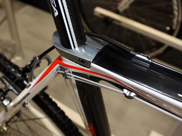 The seat collar is neatly integrated into the shape of the frame.