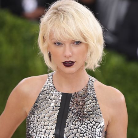 Taylor Swift at the Met Gala 2016