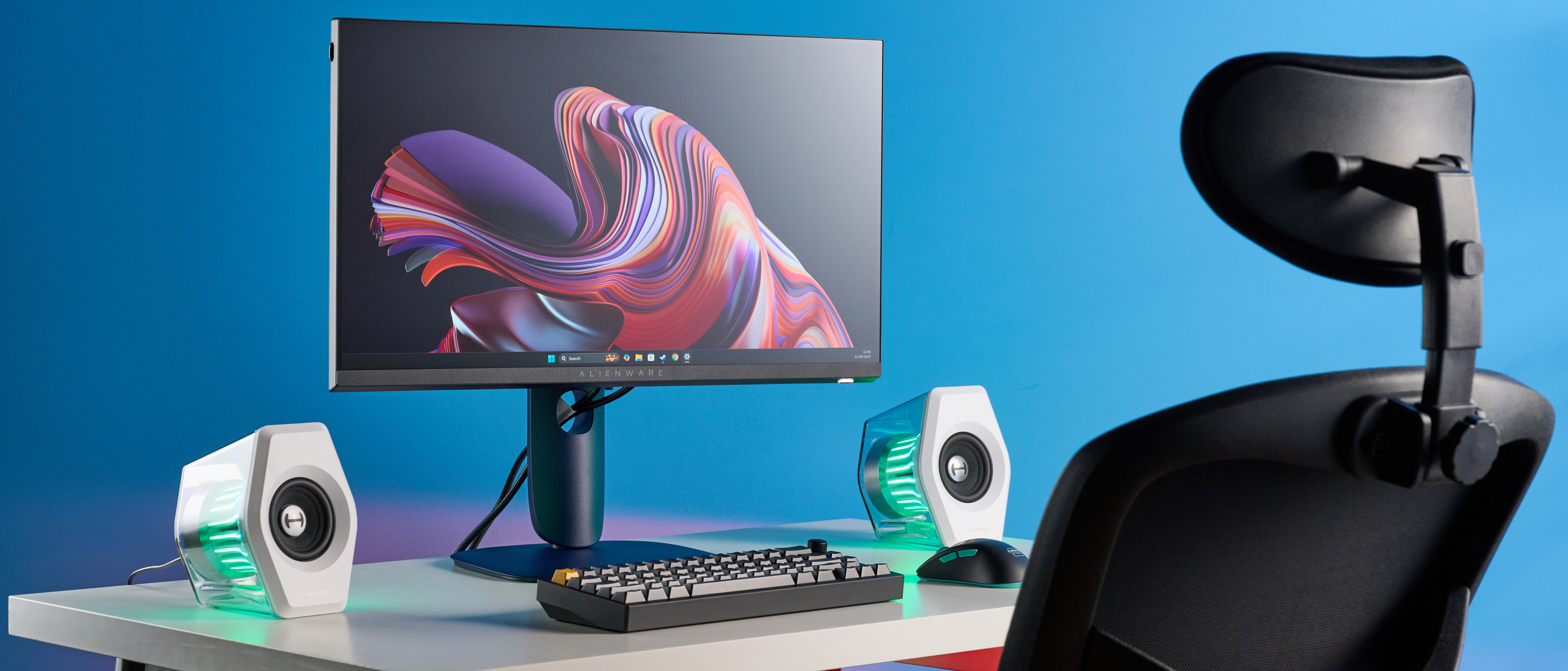 An Alienware AW2525HM monitor