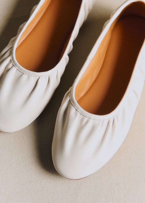 Irina Ballerinas - Smooth Ecru - Smooth Ovine Leather - S&eacute;zane
