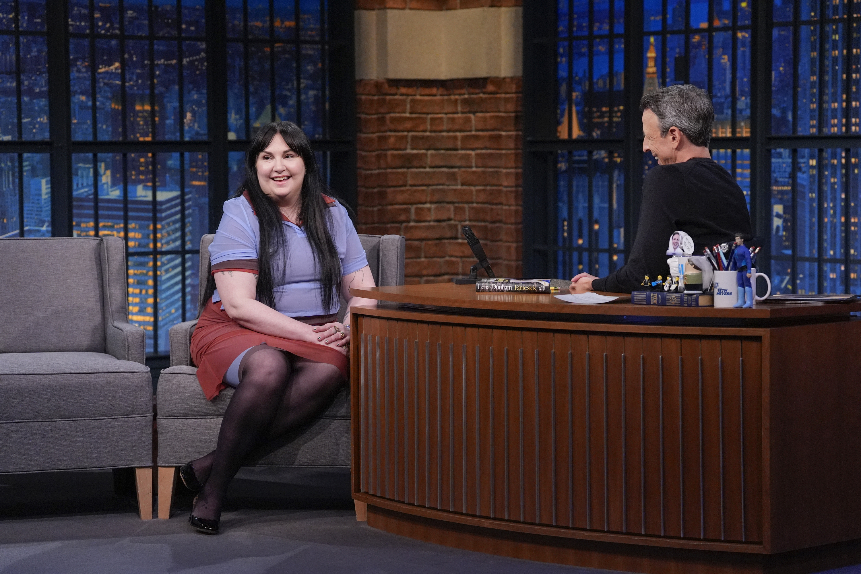 LATE NIGHT WITH SETH MEYERS -- Episode 1794 -- Pictured: (l-r) Writer Lena Dunham during an interview with host Seth Meyers on April 29, 2026 -- (Photo by: Lloyd Bishop/NBC)