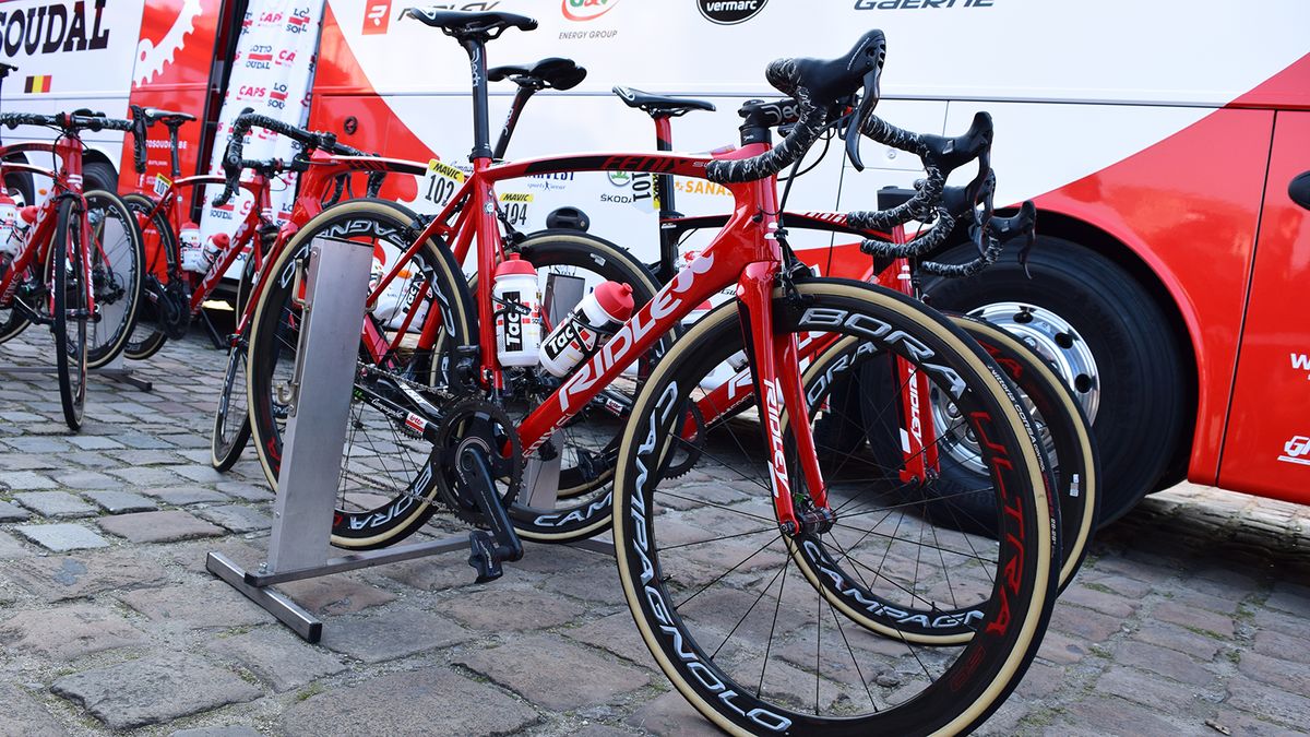 Tiesj Benoot and most of the Lotto Soudal squad raced on the endurance-specific Ridley Fenix