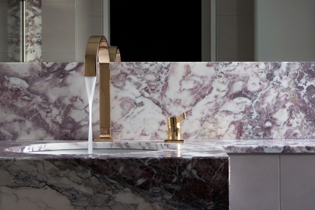 Bathroom faucet trends 8 designs, colors and finishes Livingetc