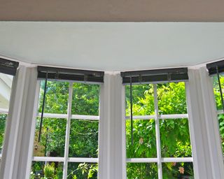 Painted textured ceiling of a bay window