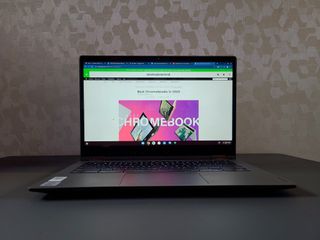 Lenovo Flex 5 Chromebook