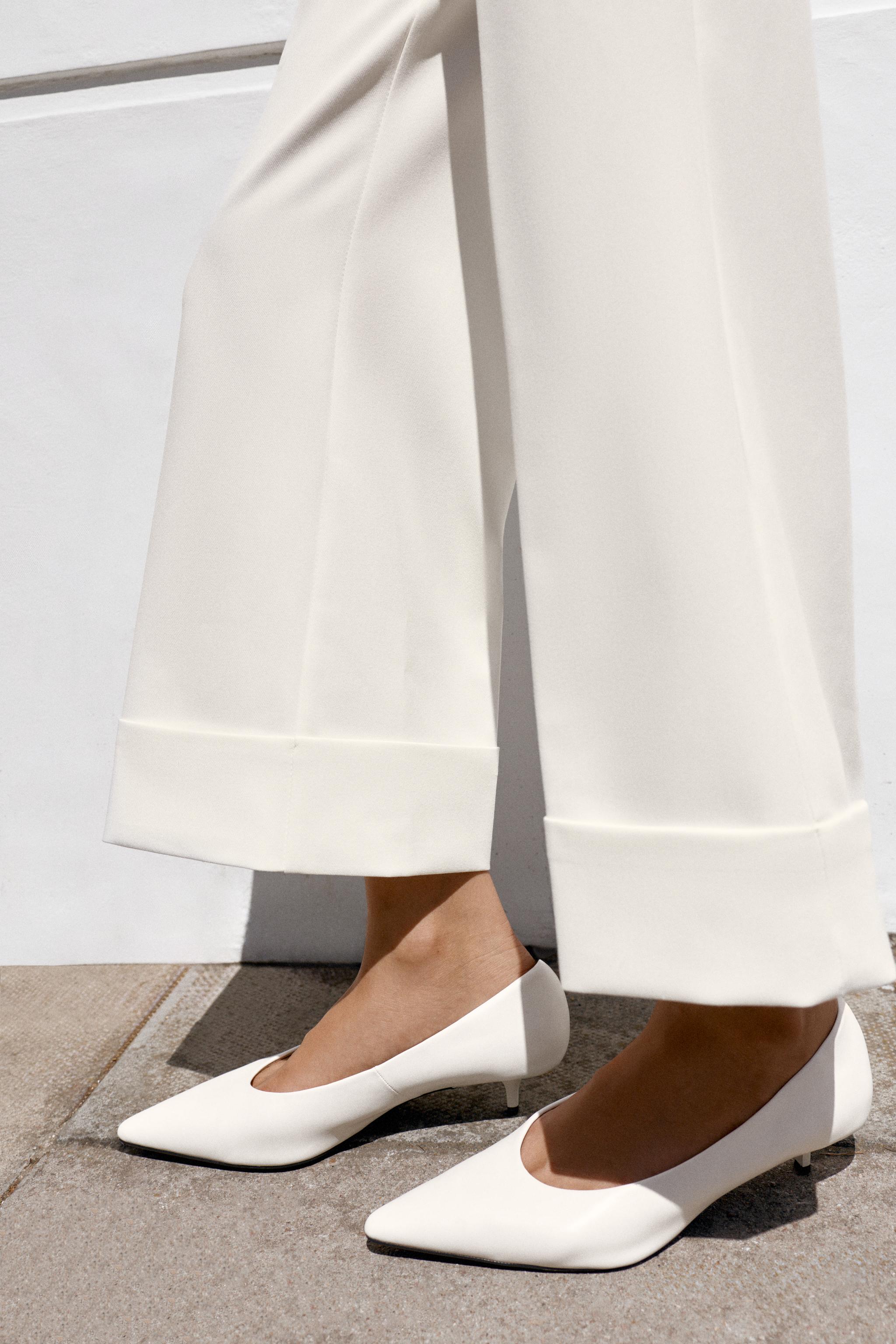 Pointed Kitten Heel Shoes - White - 2