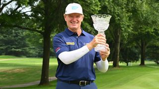 Ernie Els with the Kaulig Companies Championship trophy