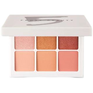 Fenty Beauty Snap Shadows Mix and Match eyeshadow palette in Peach