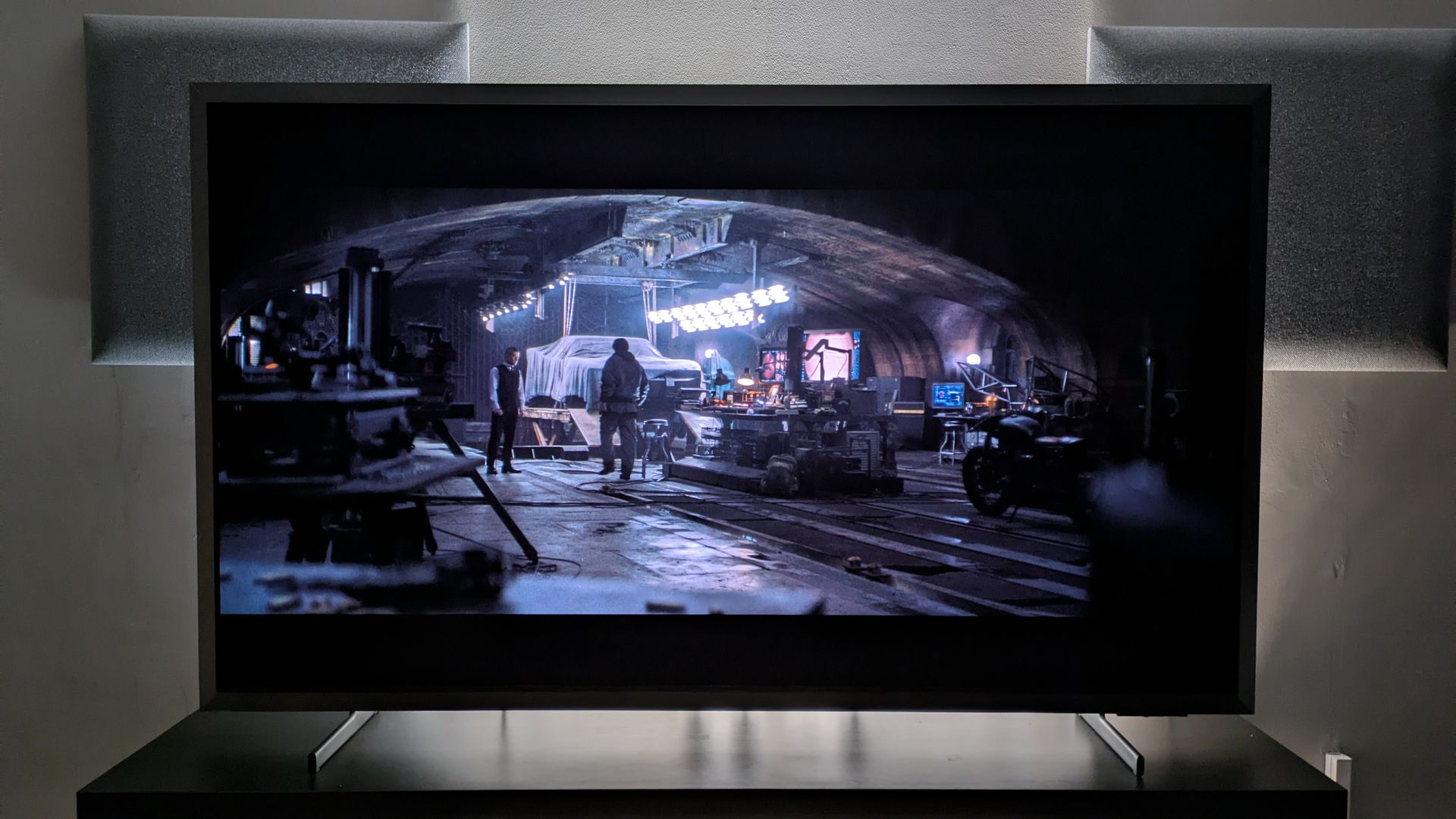 Samsung S99H with a shot fo Bruce and Alfred in the Batcave from The Batman. This demonstrates the S99H's powerful contrast 