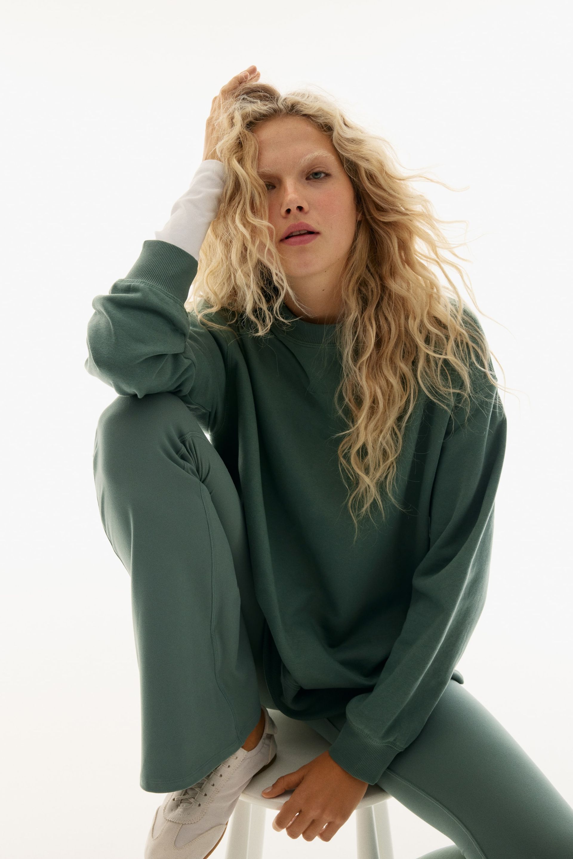Oversized Sweatshirt - Navy Blue